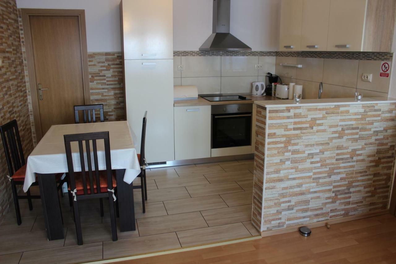 Apartman Helena Senj  Bagian luar foto